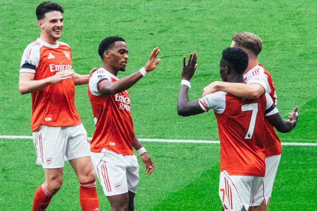 九游体育-Ming意外战胜阿森纳，出色发挥引爆全场！观众掌声雷动-九游体育